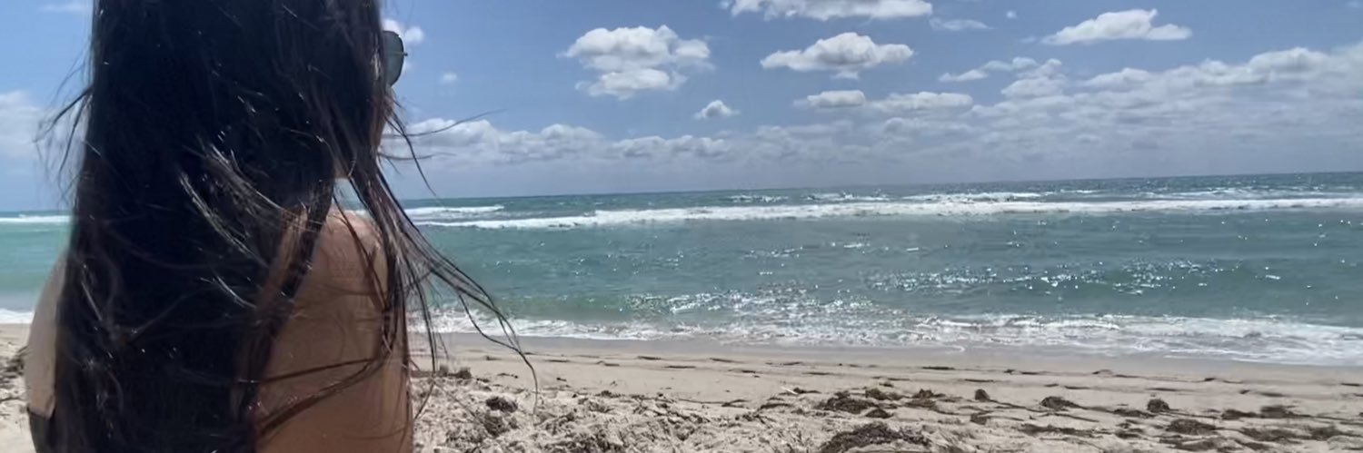suearelan's profile banner image