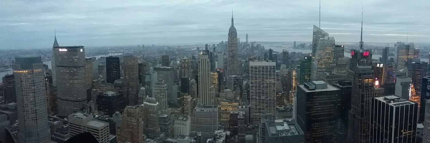 Yolanda Peris banner