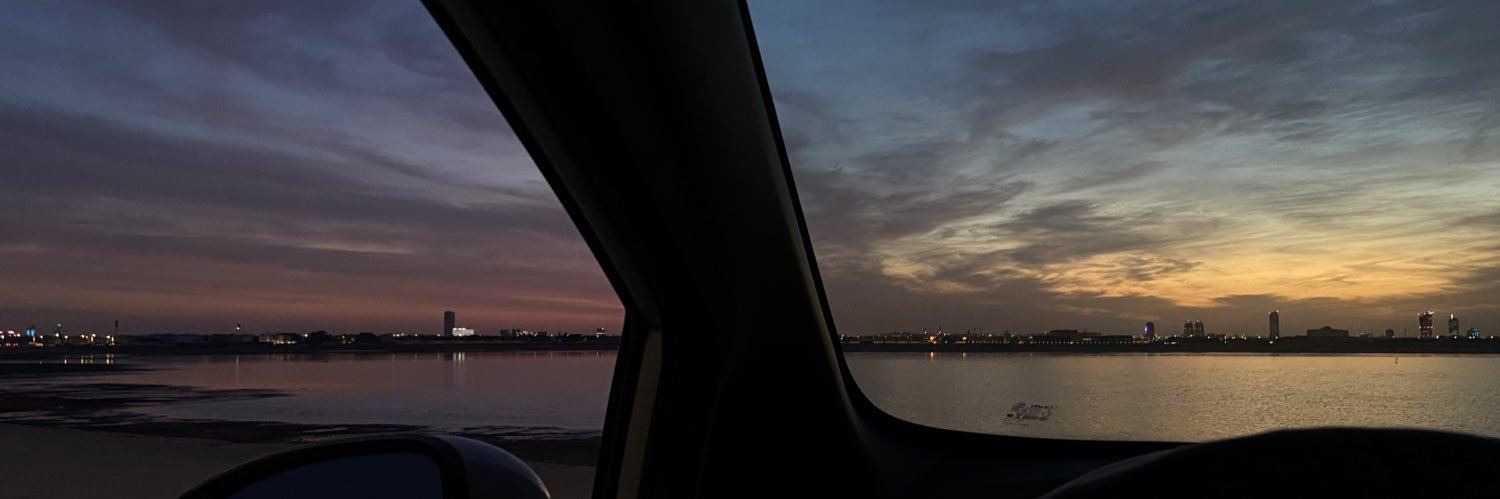 98i5l's profile banner image