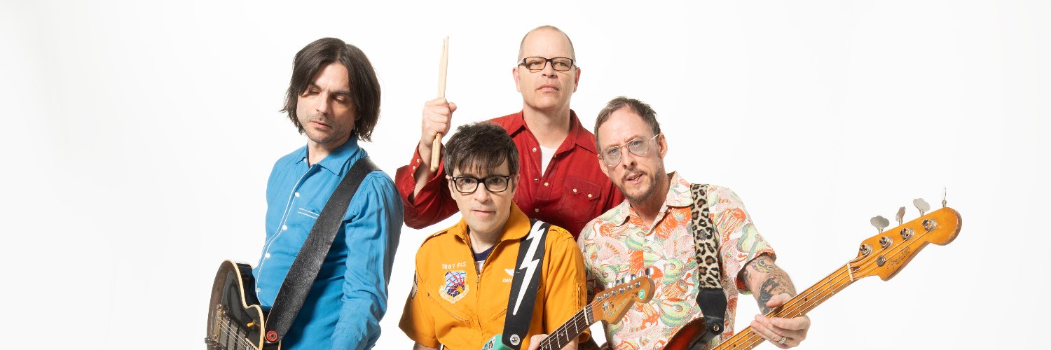 weezeer_'s profile banner image