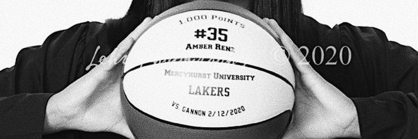 renz_amber Profile Banner