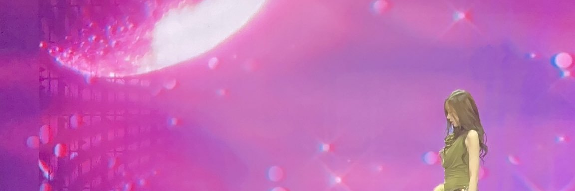 m banner