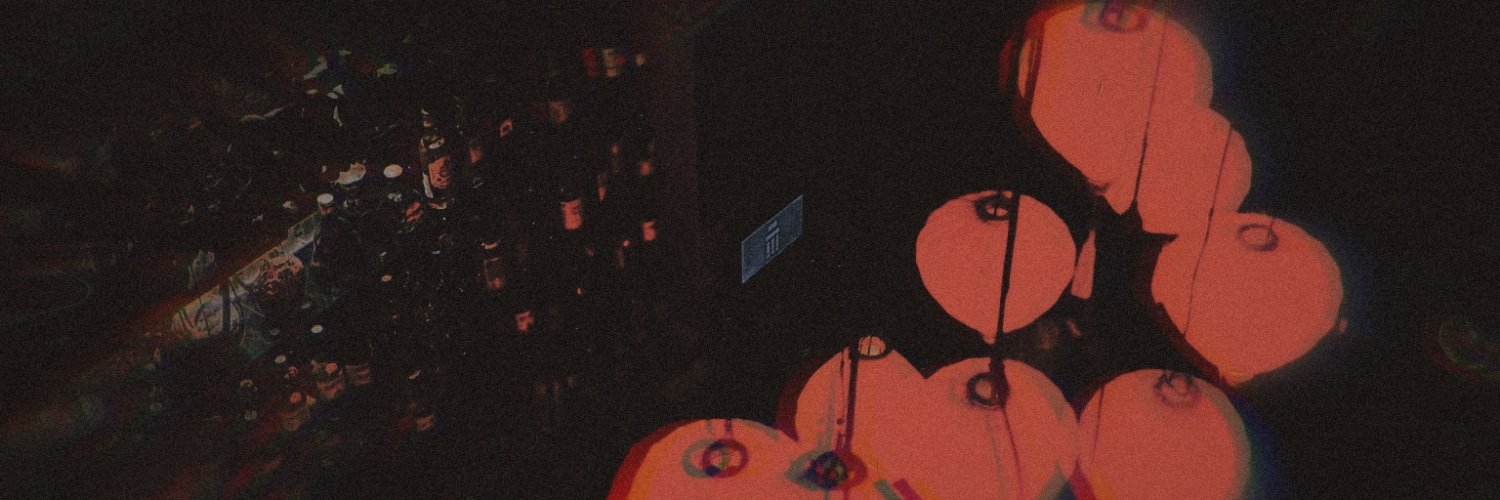 “𝘚𝘩𝘰𝘱'𝘴 𝘤𝘭𝘰𝘴𝘦𝘥...” banner