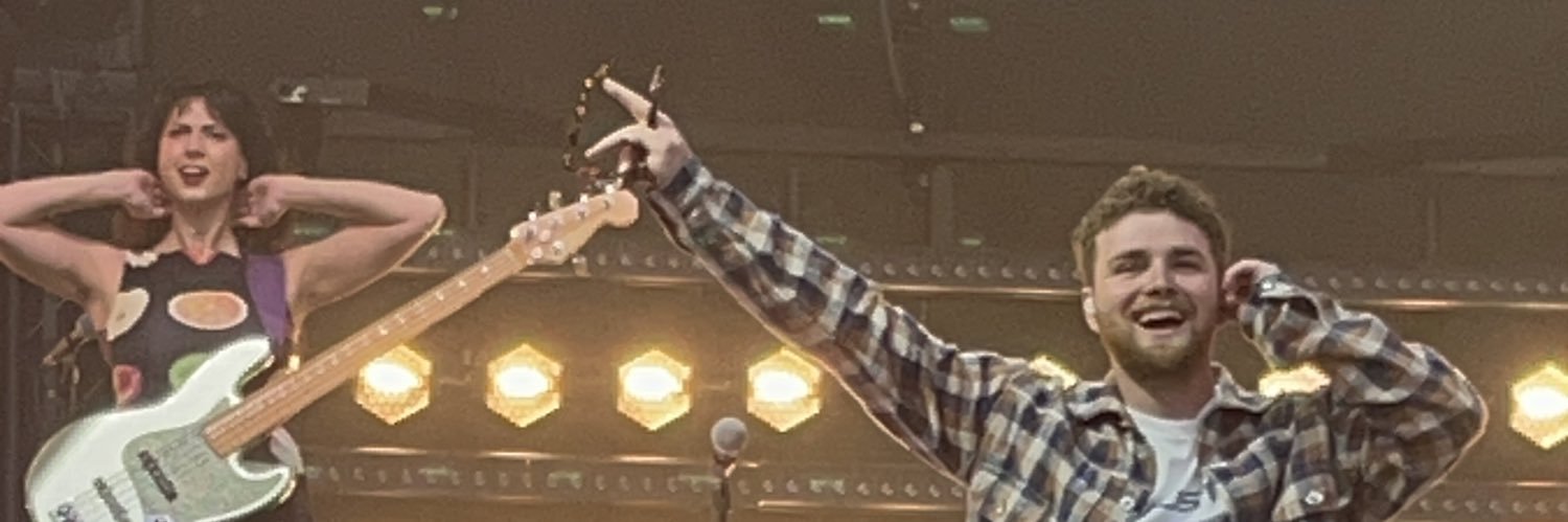 𝐌 ||crying over ybak ‘ow’|| 3 days ⋆ ࣪ ˖⭑'s banner