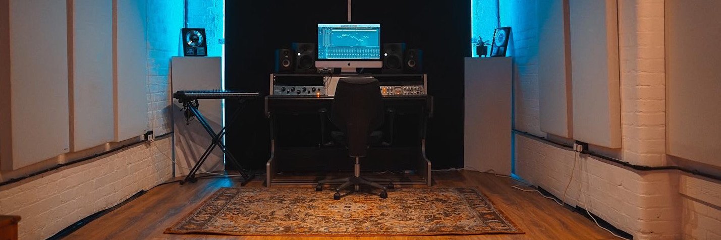 Hazey Studios UK banner