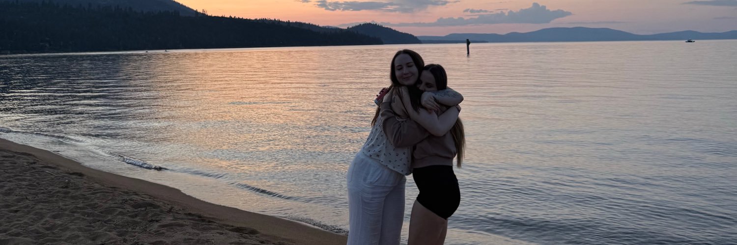 bellakank's profile banner image