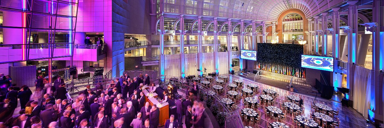 Ronald Reagan Bldg banner