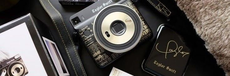 eloise IS SEEING ATEEZ AND PIWON banner