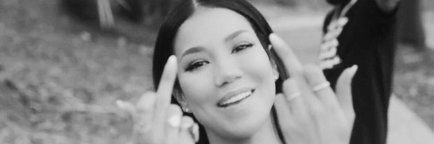 _sarahisuarez's profile banner image