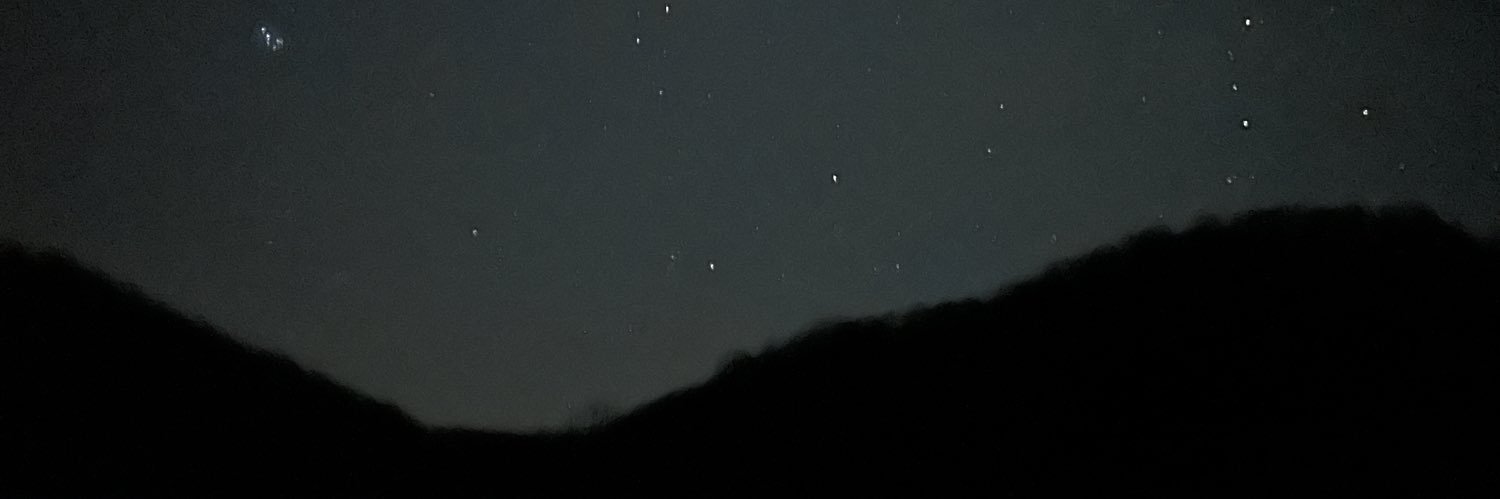 adamzoern's profile banner image