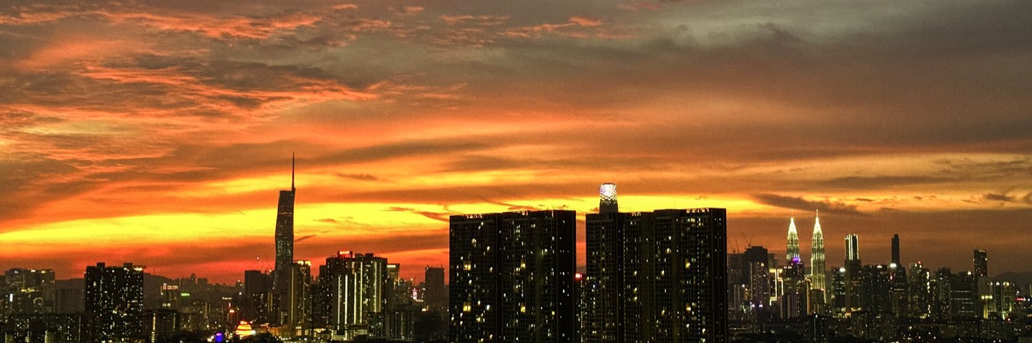 moneyonscarf's profile banner image