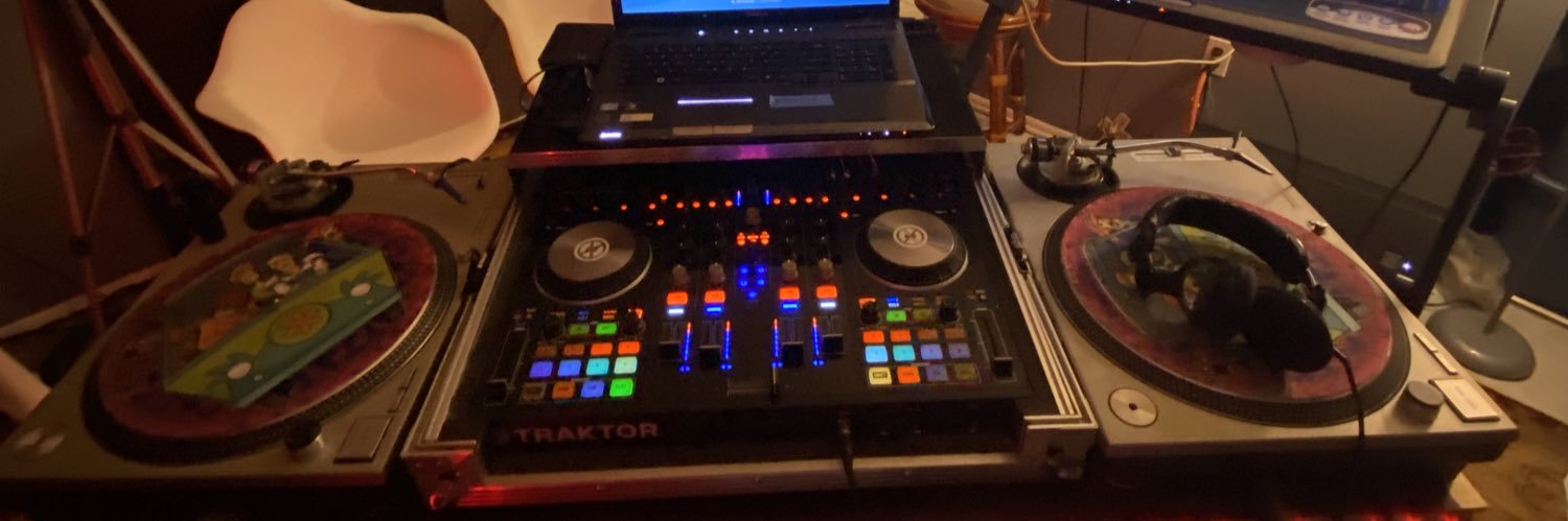 DJScoobbyLuv's profile banner image