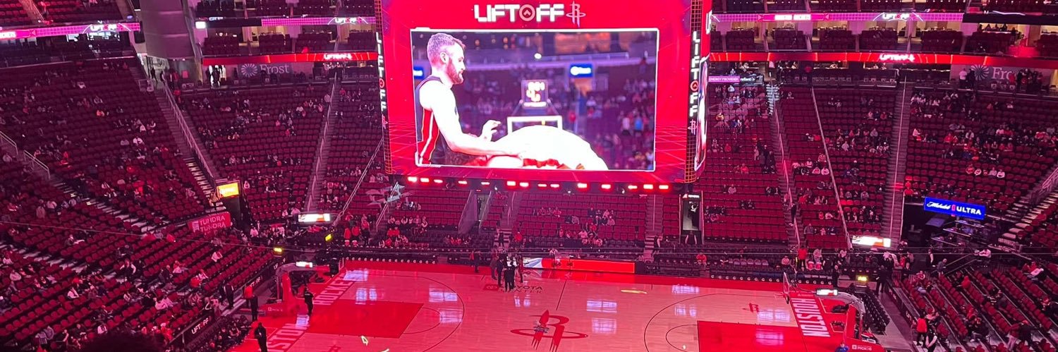 Tracy Jones banner