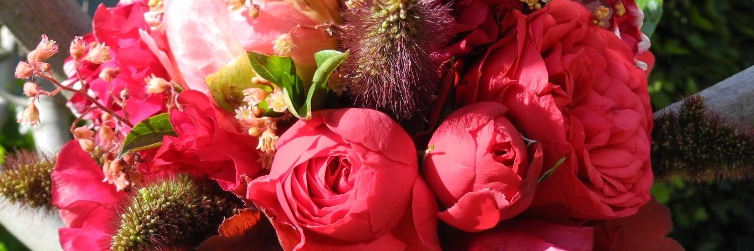 deBlomster's profile banner image