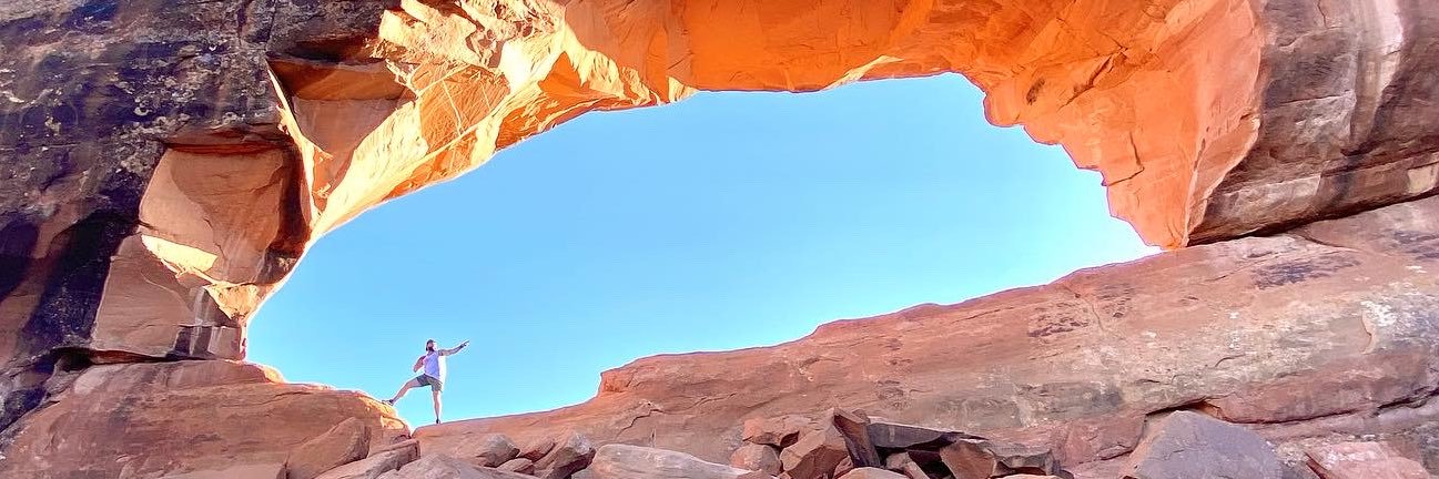 brandontcare 🧹 banner