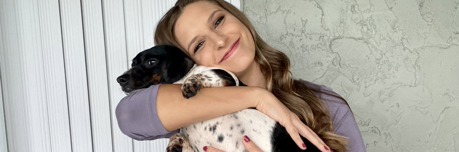 peypyle's profile banner image