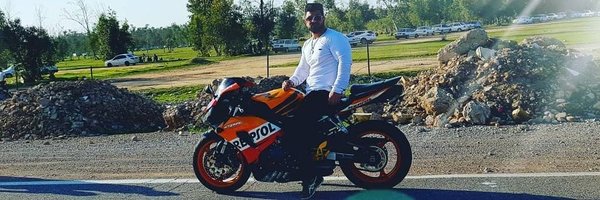 amirali_momeni Profile Banner