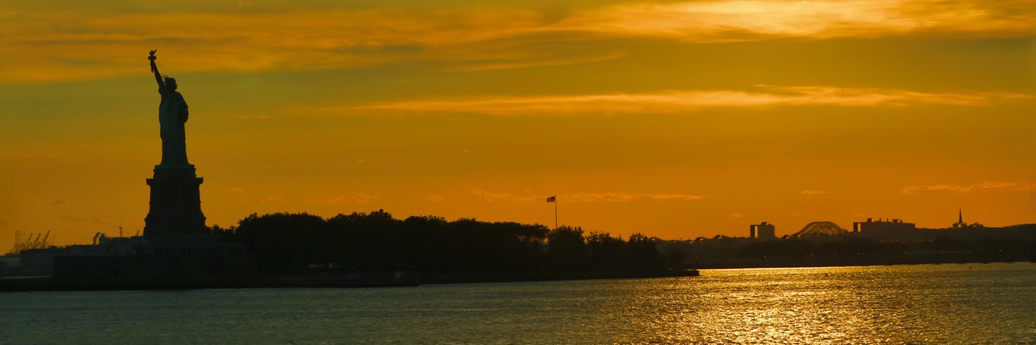 fm0121's profile banner image