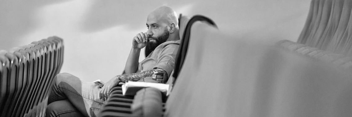 Adrián Rosales banner