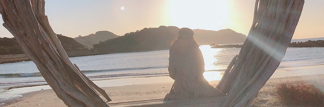 emiko8204's profile banner image