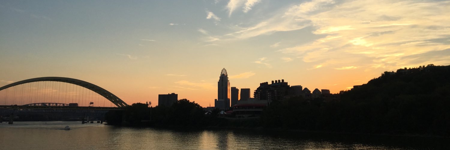 meredithauge's profile banner image