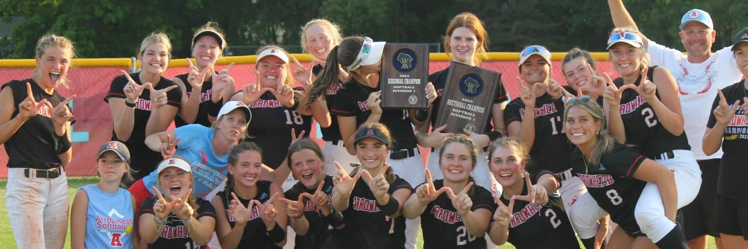 Arrowhead Softball banner