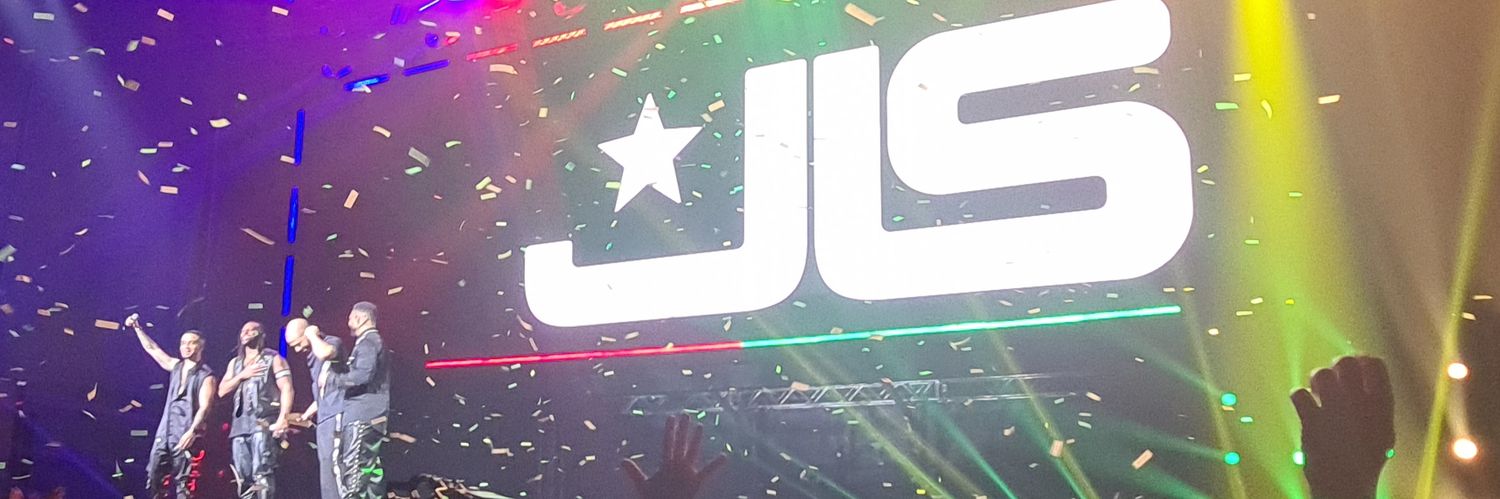 laureng952's profile banner image