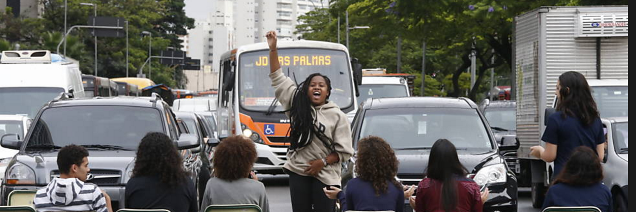 Claudia Jardim banner