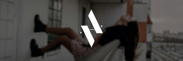 Anna_V_E Profile Banner