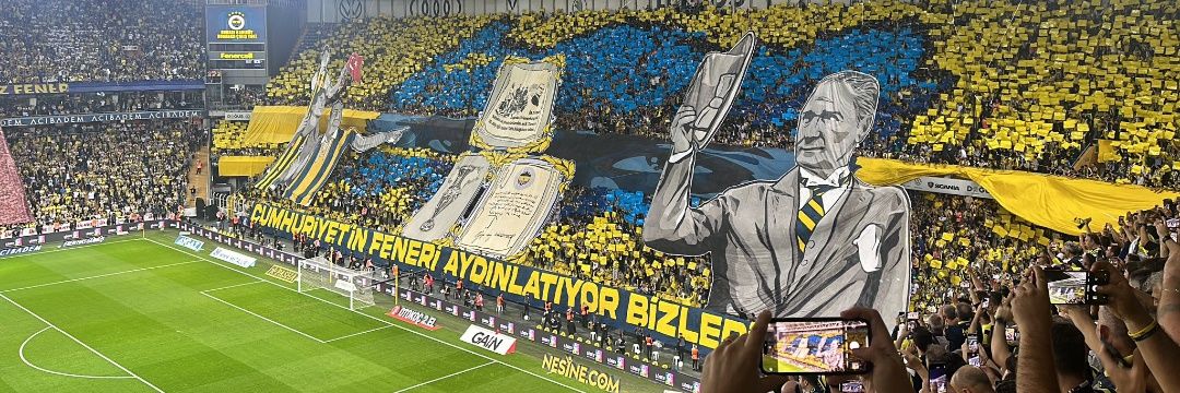 ouzyvs's profile banner image