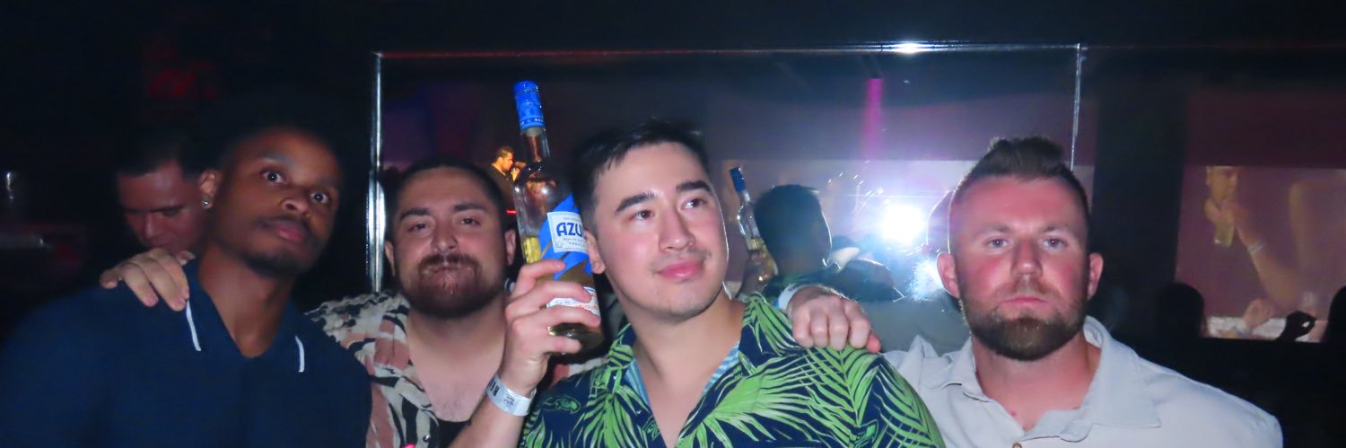2CHENGz985's profile banner image
