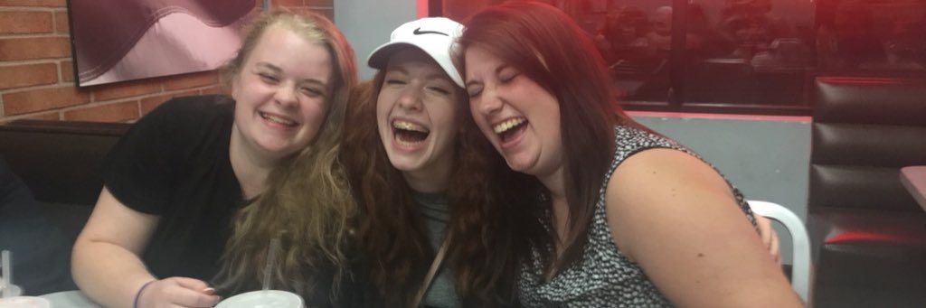 lyssabugg18's profile banner image