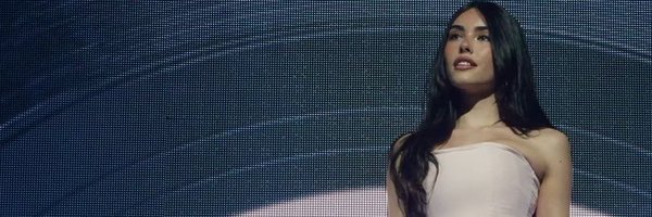featherloverr Profile Banner