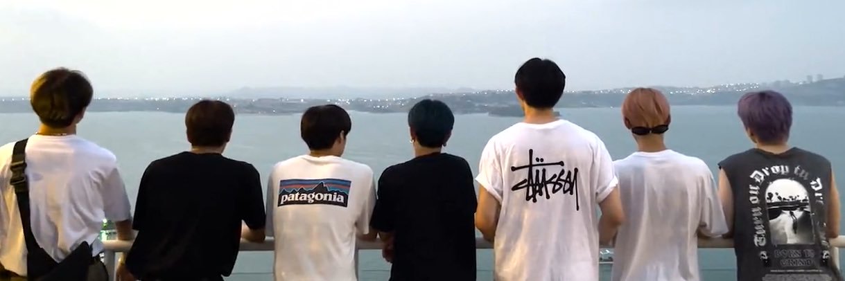 𝑠𝑢𝑝𝑒𝑟𝑀𝑜𝑜𝑛𝐻𝑦𝑢𝑛𝐵𝑖𝑛 banner
