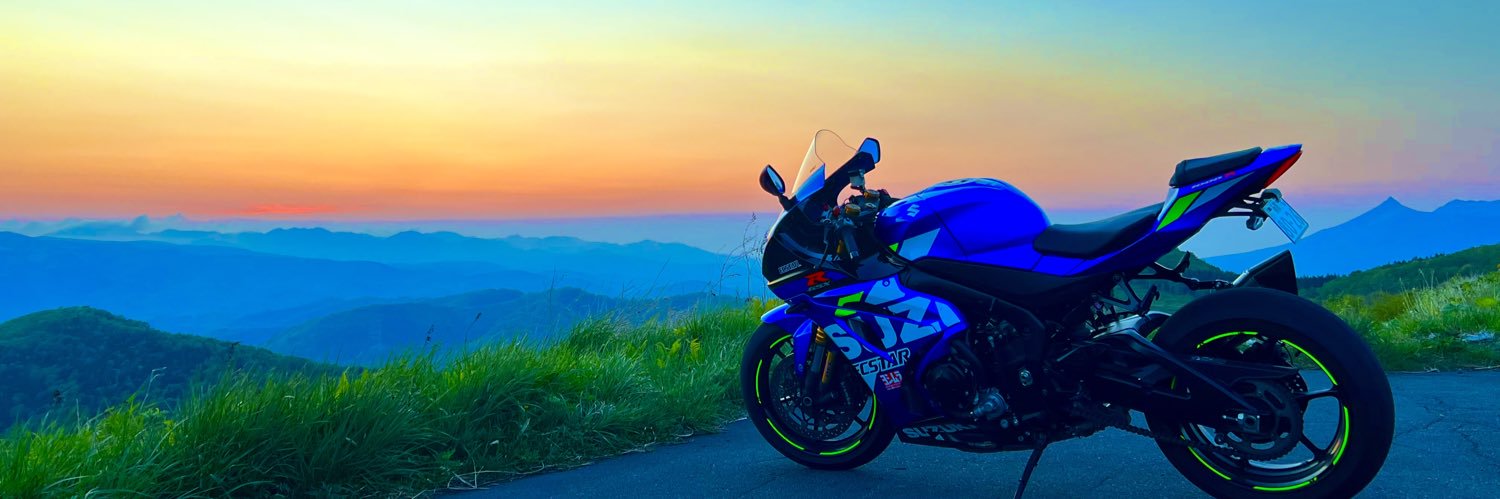 DAX_R1000's profile banner image