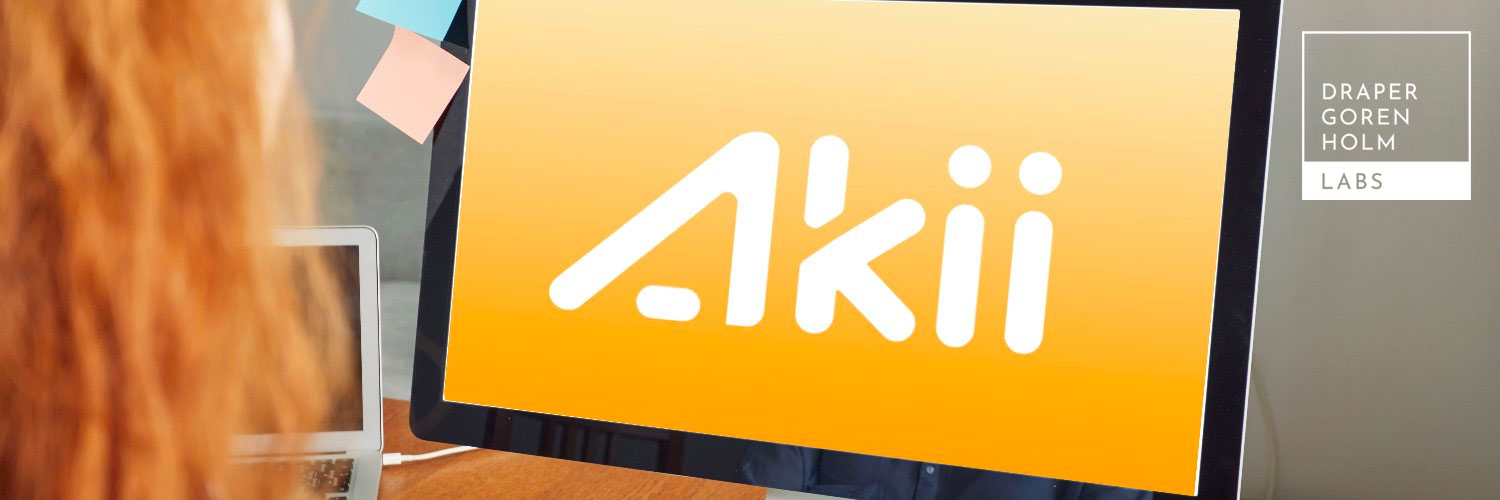 Akii banner