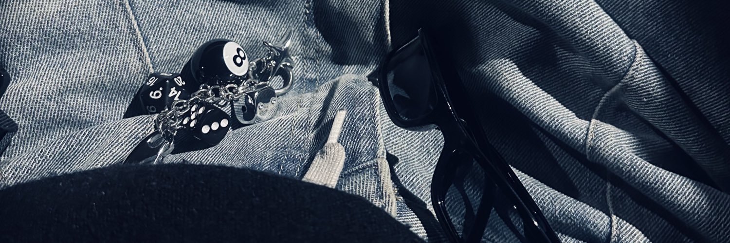 mariazikrl's profile banner image
