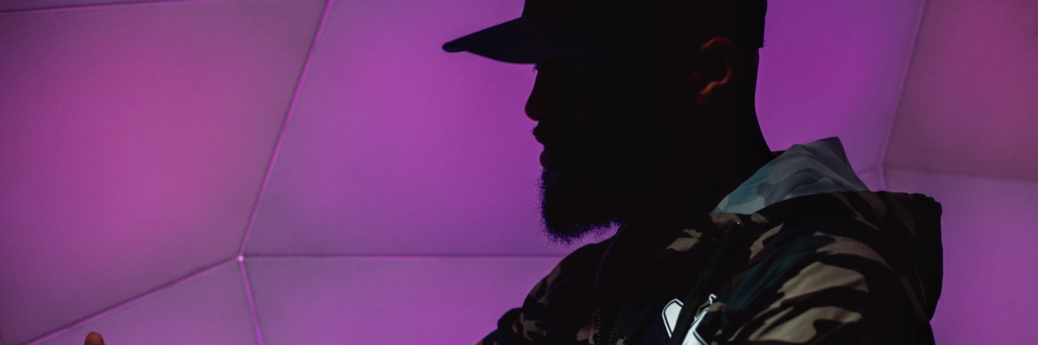 uglassjon's profile banner image