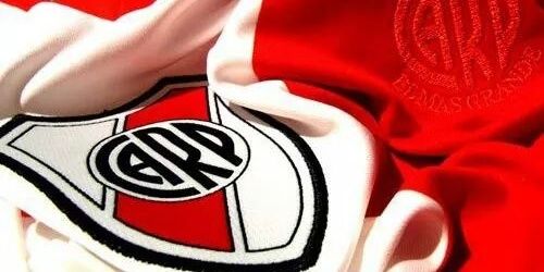 Vero 🤍❤️🤍🐔 banner