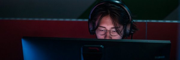 SunsetAims Profile Banner
