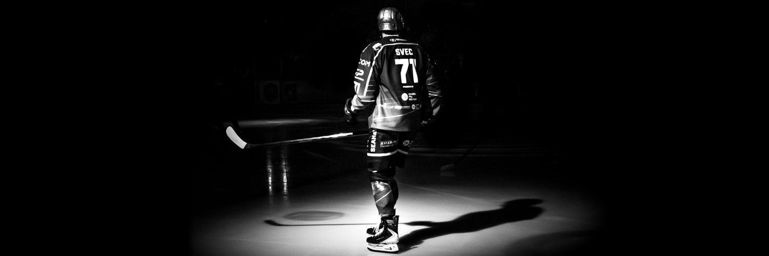 Emilvec1's profile banner image