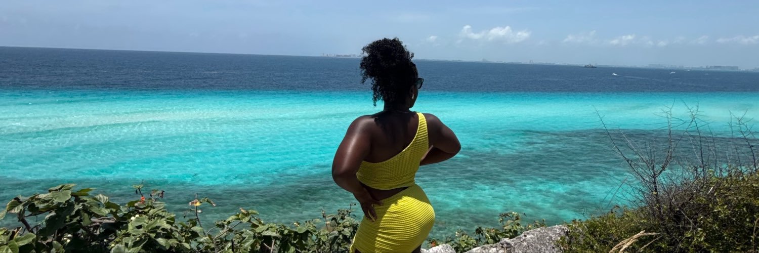 Lady_Tinaa's profile banner image