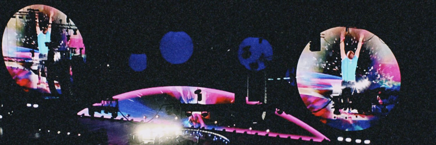 N ツ banner