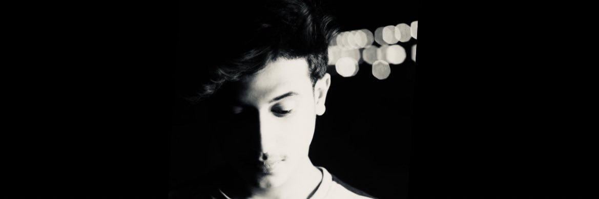 meshoo0583's profile banner image