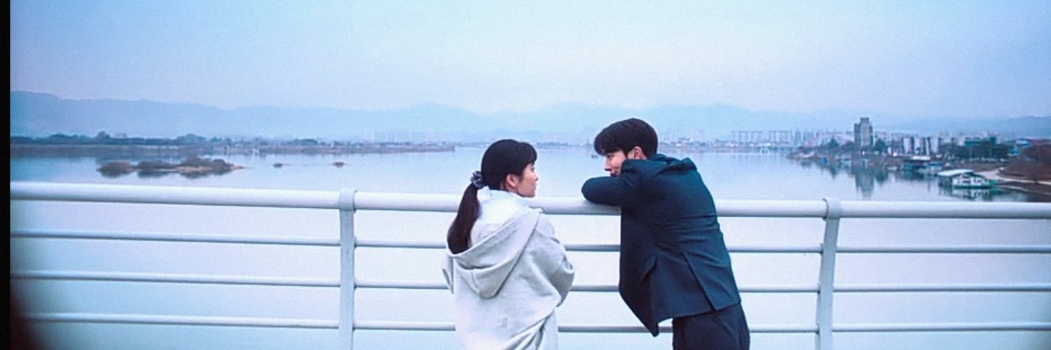 dewikntn's profile banner image