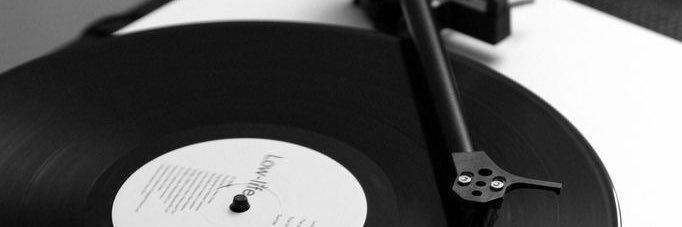 % banner