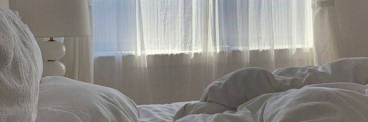 N banner