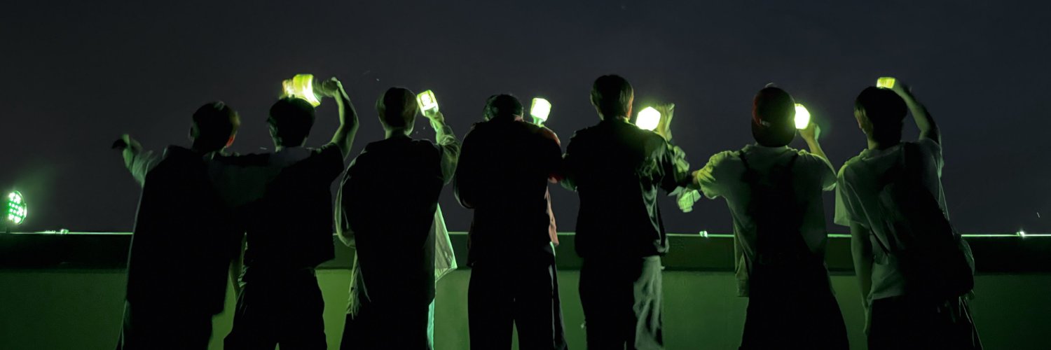 𝐌𝐲 𝐁𝐥𝐮𝐞 𝐏𝐚𝐠𝐞's banner