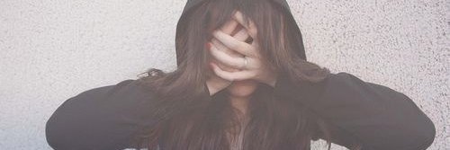 IntaniaChyaS_'s profile banner image