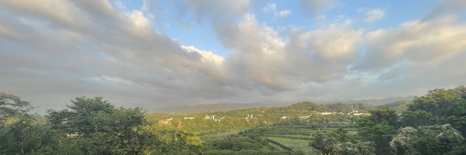 soanseng's profile banner image